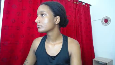 Snapshot of cattleya_hotgirl chatting on 12.31.24 Cattleya online show from 12.31.24