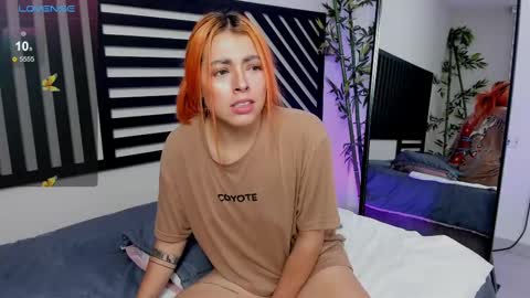Snapshot of cattleya_veloza chatting on 03.08.25 Cattleya online show from 03.08.25