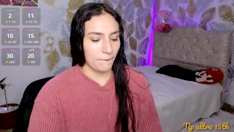 Snapshot of cattleyaangel chatting on 11.25.25 Cattleya online show from 11.25.25