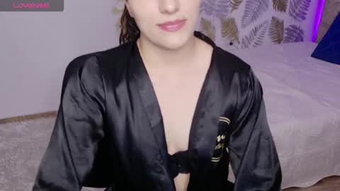 Snapshot of cattleyaangel chatting on 01.17.26 Cattleya online show from 01.17.26