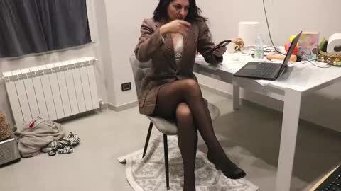 Snapshot of catty190 chatting on 02.10.25 catty online show from 02.10.25