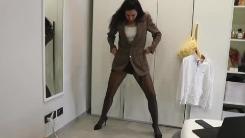 Snapshot of catty190 chatting on 03.01.25 catty online show from 03.01.25