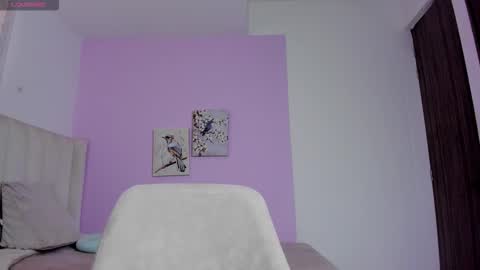 Cay online show from 10.17.25