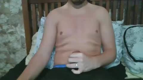 Snapshot of cb94x chatting on 11.11.25 CB94x online show from 11.11.25