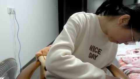 ANNYANNY online show from 12.24.24