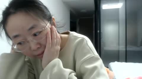 ANNYANNY online show from 02.05.25