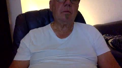 Snapshot of ccpower chatting on 02.16.25 ccpower online show from 02.16.25