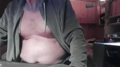 Snapshot of cd_99 chatting on 04.10.26 cd_99 online show from 04.10.26