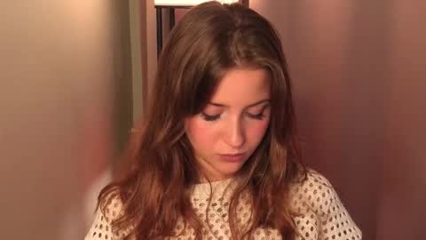 Lina  online show from 12.02.25