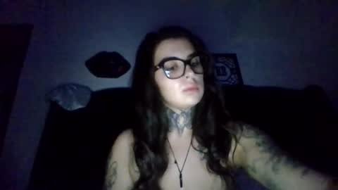 ceceluv27 online show from 11.08.25