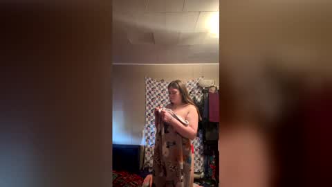 Snapshot of cecerose813 chatting on 04.08.26 cecerose813 online show from 04.08.26