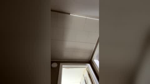 Snapshot of cecerose813 chatting on 04.11.26 cecerose813 online show from 04.11.26