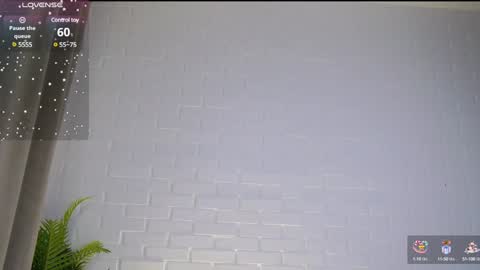 Snapshot of cecillaj chatting on 01.11.25 cecillaj online show from 01.11.25