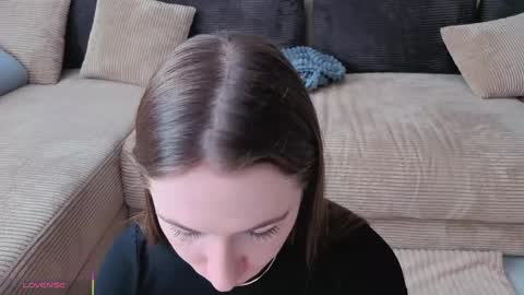 Josie Manesi online show from 04.19.26