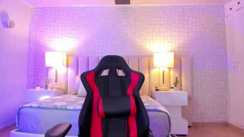 Snapshot of celeste_017 chatting on 02.09.25 Celeste online show from 02.09.25