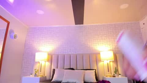 Snapshot of celeste_017 chatting on 03.11.25 Celeste online show from 03.11.25