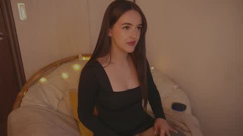Diane Independent model online show from 05.03.26