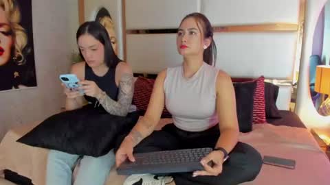 Snapshot of celeste_starsss chatting on 06.30.26 celeste_starsss online show from 06.30.26