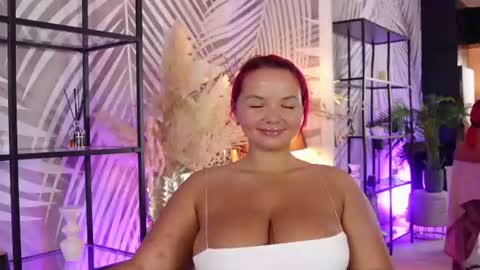 Snapshot of celestebailey chatting on 06.21.26 CelesteBailey online show from 06.21.26