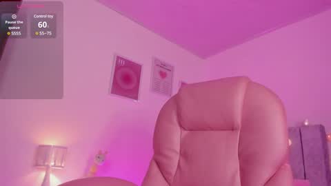 Snapshot of celestecute_ chatting on 12.22.24 Celeste   INSTAGRAM Celestecute 01 online show from 12.22.24