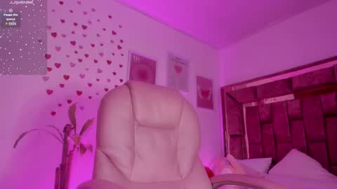 Snapshot of celestecute_ chatting on 03.02.25 Celeste   INSTAGRAM Celestecute 01 online show from 03.02.25