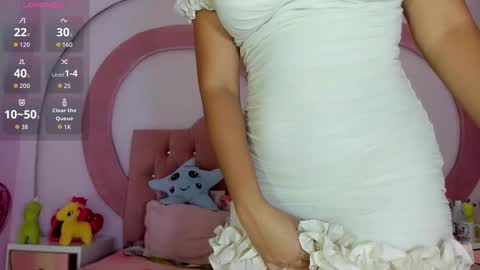 Snapshot of celesteolivares chatting on 10.03.25 celeste online show from 10.03.25