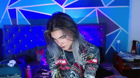 Snapshot of celesteswett chatting on 10.16.25 I am Valentinn online show from 10.16.25