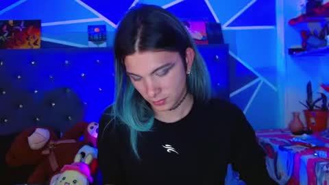 Snapshot of celesteswett chatting on 11.29.25 I am Valentinn online show from 11.29.25