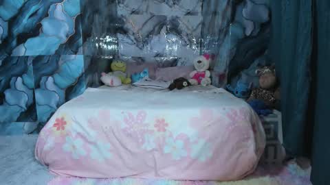 Snapshot of celesteyorucso1 chatting on 11.02.25 celesteyorucso1 online show from 11.02.25