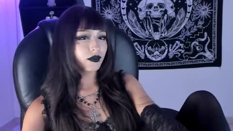 Snapshot of celestical chatting on 10.28.25 online show from 10.28.25