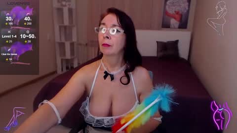 Snapshot of celine_faer1 chatting on 02.14.25 Celine online show from 02.14.25