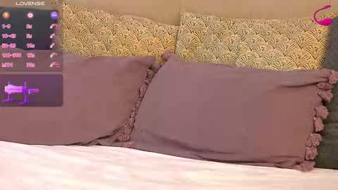 Celine Petite online show from 09.26.25