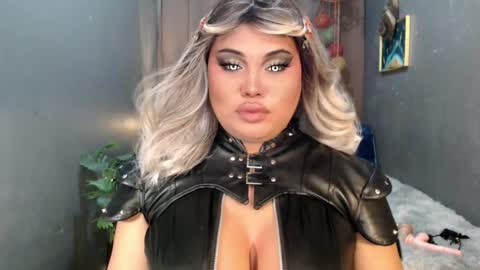 cellinekittcumerr online show from 05.14.26