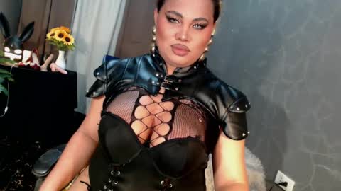 cellinekittcumerr online show from 05.29.26