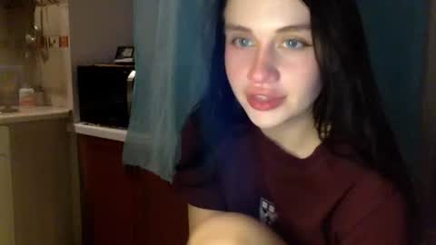 Snapshot of cerisedood82 chatting on 09.26.25 Eva online show from 09.26.25