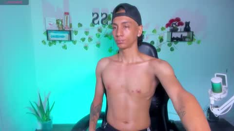 Snapshot of cfiscm chatting on 02.10.26 NAMOR online show from 02.10.26