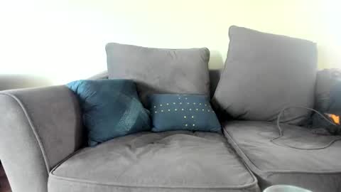 Lydong online show from 10.27.25