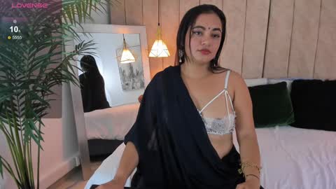 Snapshot of chahna chatting on 03.12.25 Chanha online show from 03.12.25