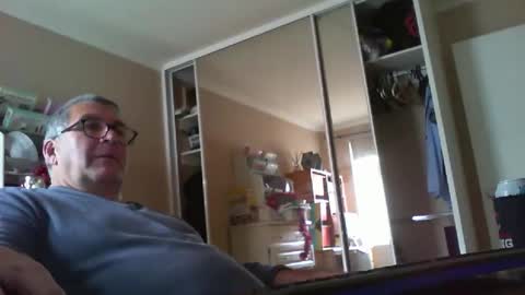 Chalky online show from 10.05.25