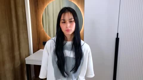 Ava online show from 11.01.25