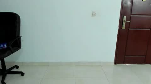 Snapshot of chandler_kenji chatting on 12.02.25 Kenji online show from 12.02.25