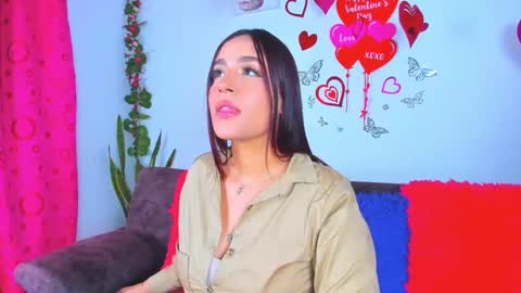  Chanel Parker  online show from 03.03.25