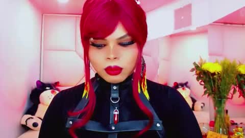 Snapshot of chanells chatting on 12.14.25 chanell online show from 12.14.25