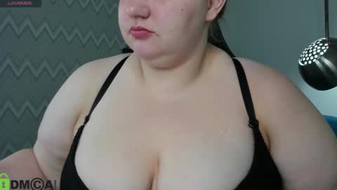 channaa_le online show from 09.18.25