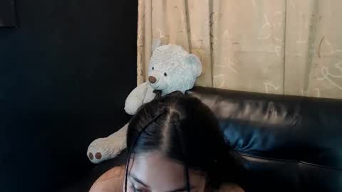 C H A N N E L online show from 04.10.26