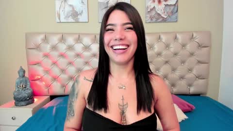 Snapshot of channeljonson chatting on 01.10.25 Channel online show from 01.10.25