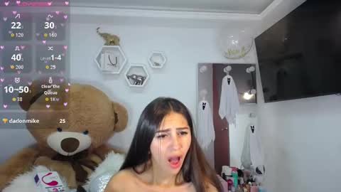 Snapshot of channelrose_1 chatting on 10.31.25 Isabella online show from 10.31.25