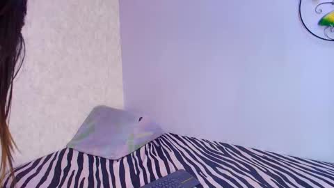 Raquel  online show from 11.21.25