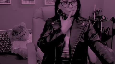 The Queen online show from 03.29.26