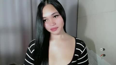 Snapshot of chantelle_fuckdoll chatting on 03.10.25 CHANTELLE online show from 03.10.25